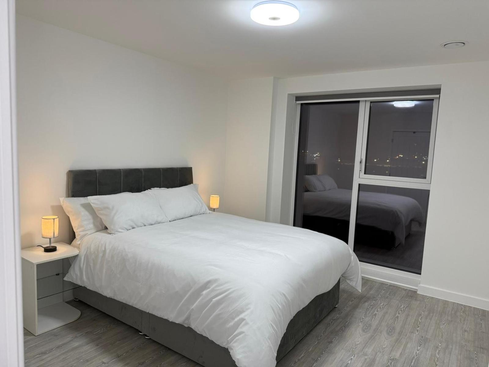 Serenity Waterfront 2 Bed Apartment Northfleet Екстериор снимка