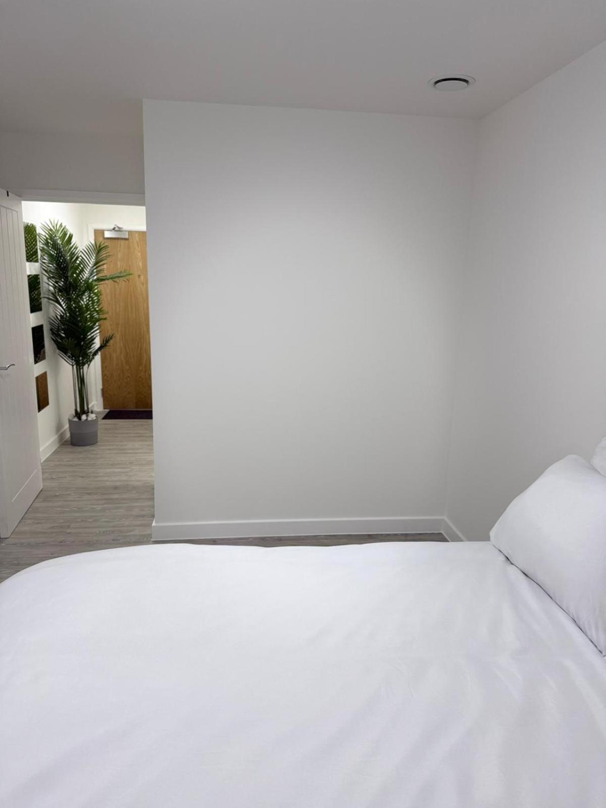 Serenity Waterfront 2 Bed Apartment Northfleet Екстериор снимка