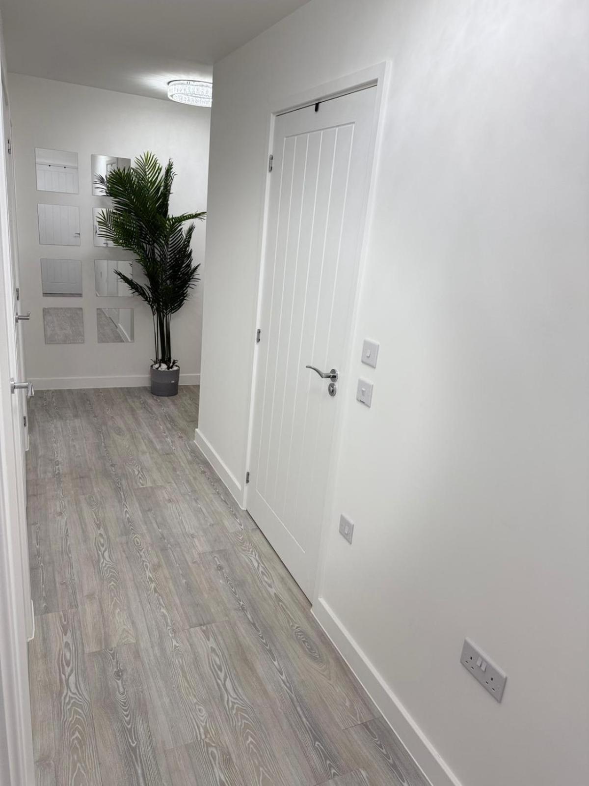 Serenity Waterfront 2 Bed Apartment Northfleet Екстериор снимка
