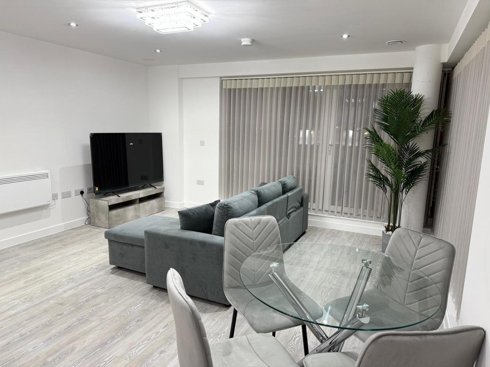 Serenity Waterfront 2 Bed Apartment Northfleet Екстериор снимка