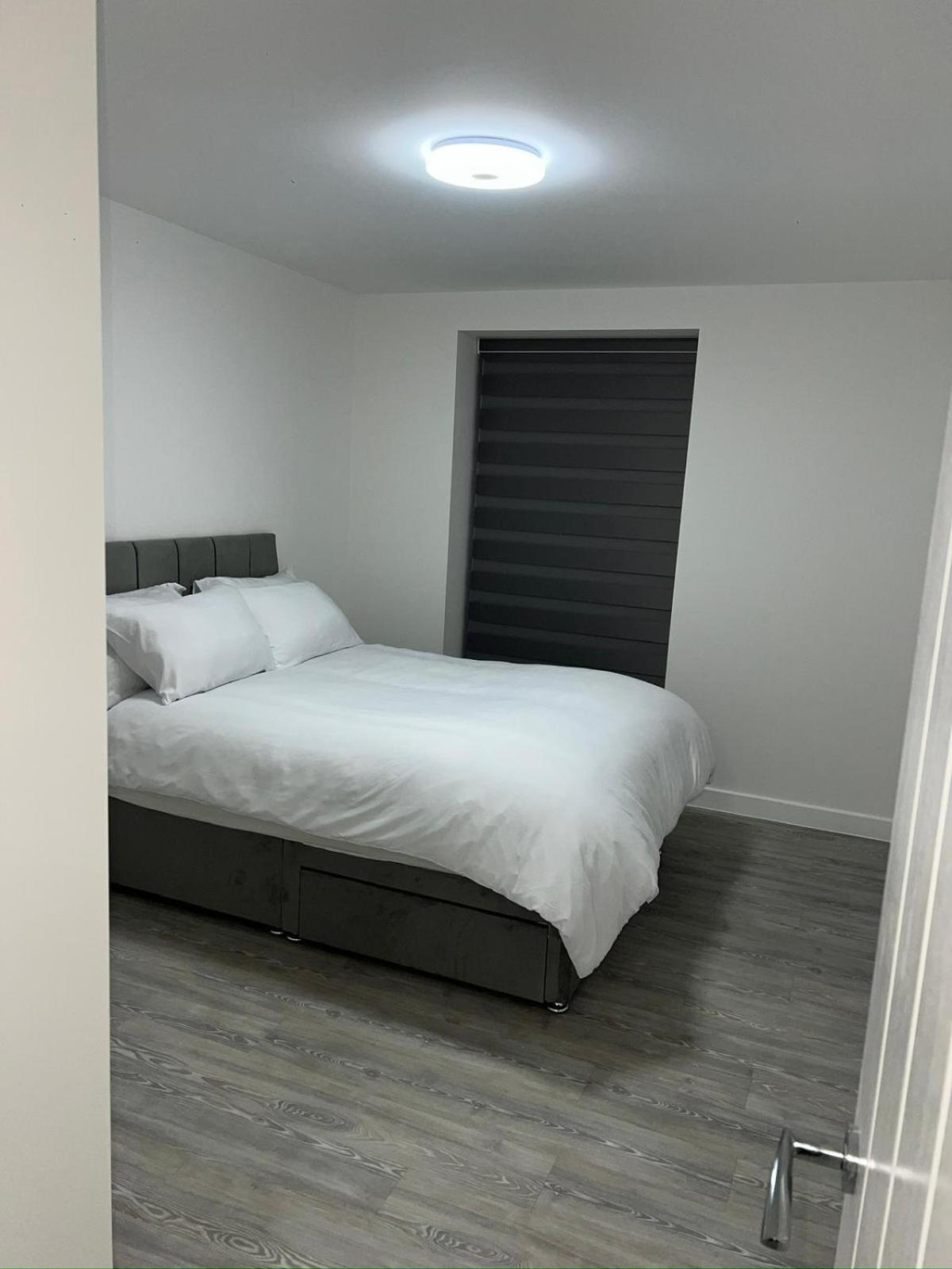 Serenity Waterfront 2 Bed Apartment Northfleet Екстериор снимка