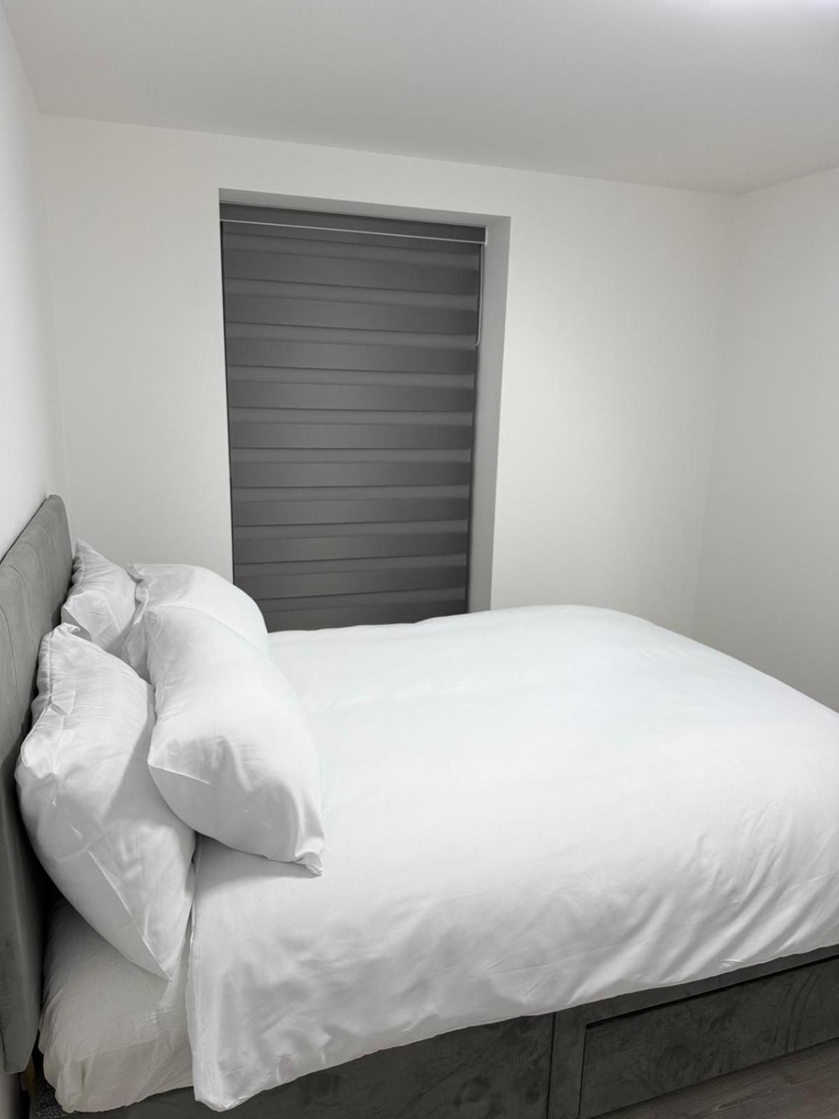 Serenity Waterfront 2 Bed Apartment Northfleet Екстериор снимка
