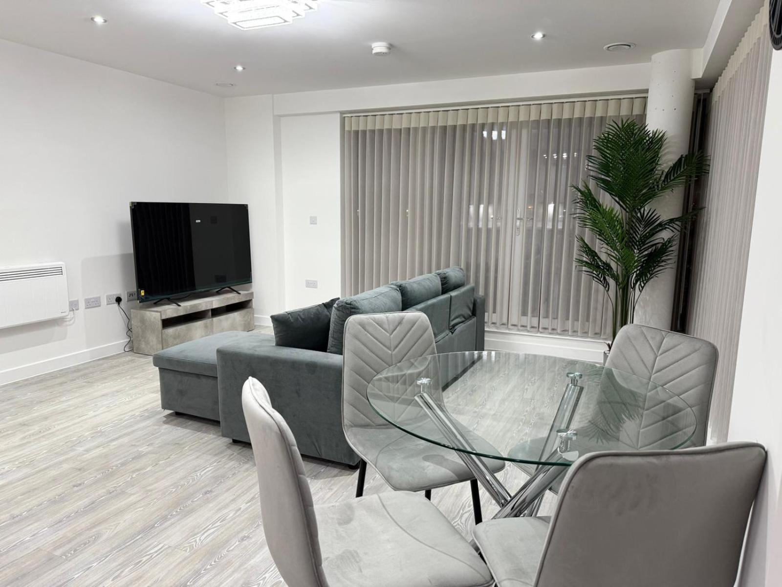 Serenity Waterfront 2 Bed Apartment Northfleet Екстериор снимка