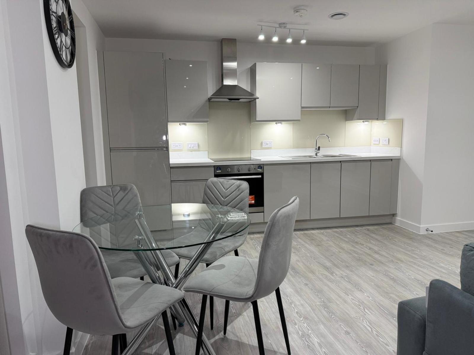 Serenity Waterfront 2 Bed Apartment Northfleet Екстериор снимка